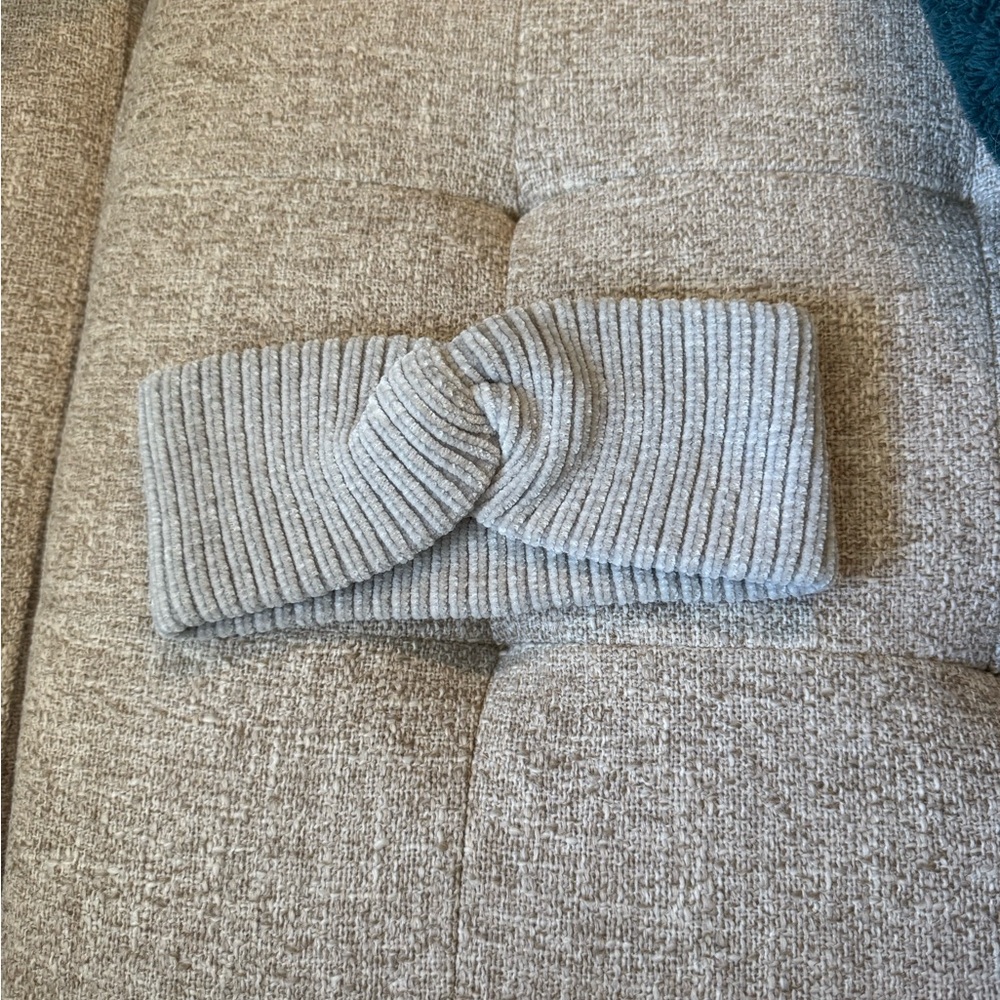 American Eagle Outfitters Ribbed Gray Headband
